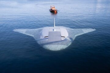 US DARPA Completes In-Water Testing of Manta Ray UUV 