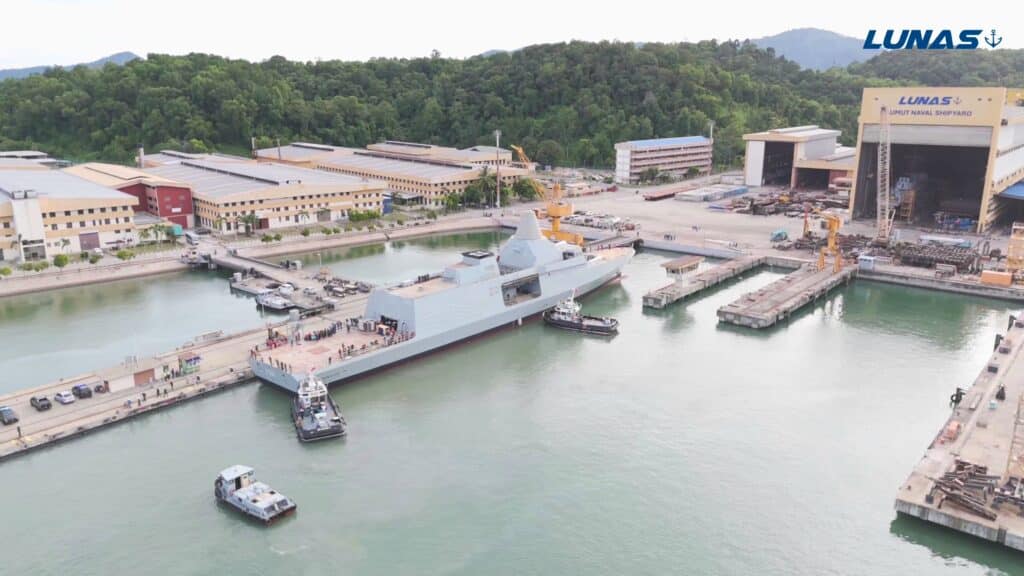 Malaysia's First Littoral Combat Ship KD Maharaja Lela Enters Water 2